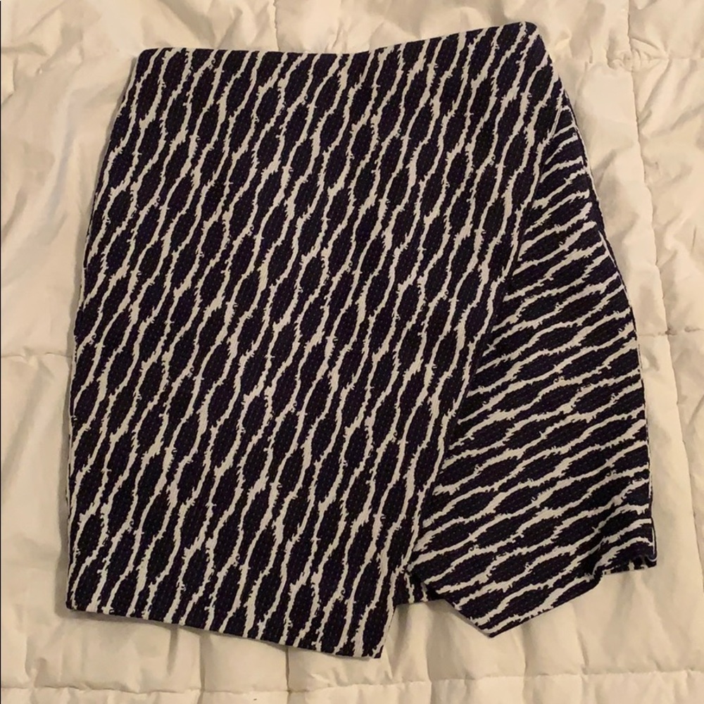 Loft Navy and White Envelope Skirt